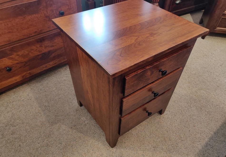 Bedroom Furniture l Rogers City Home Furnishings